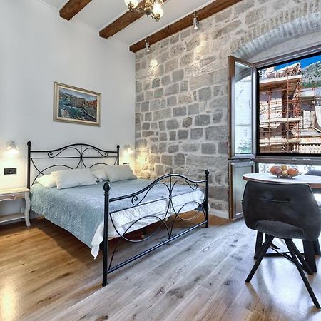 Apartment Laus Дубровник Екстериор снимка