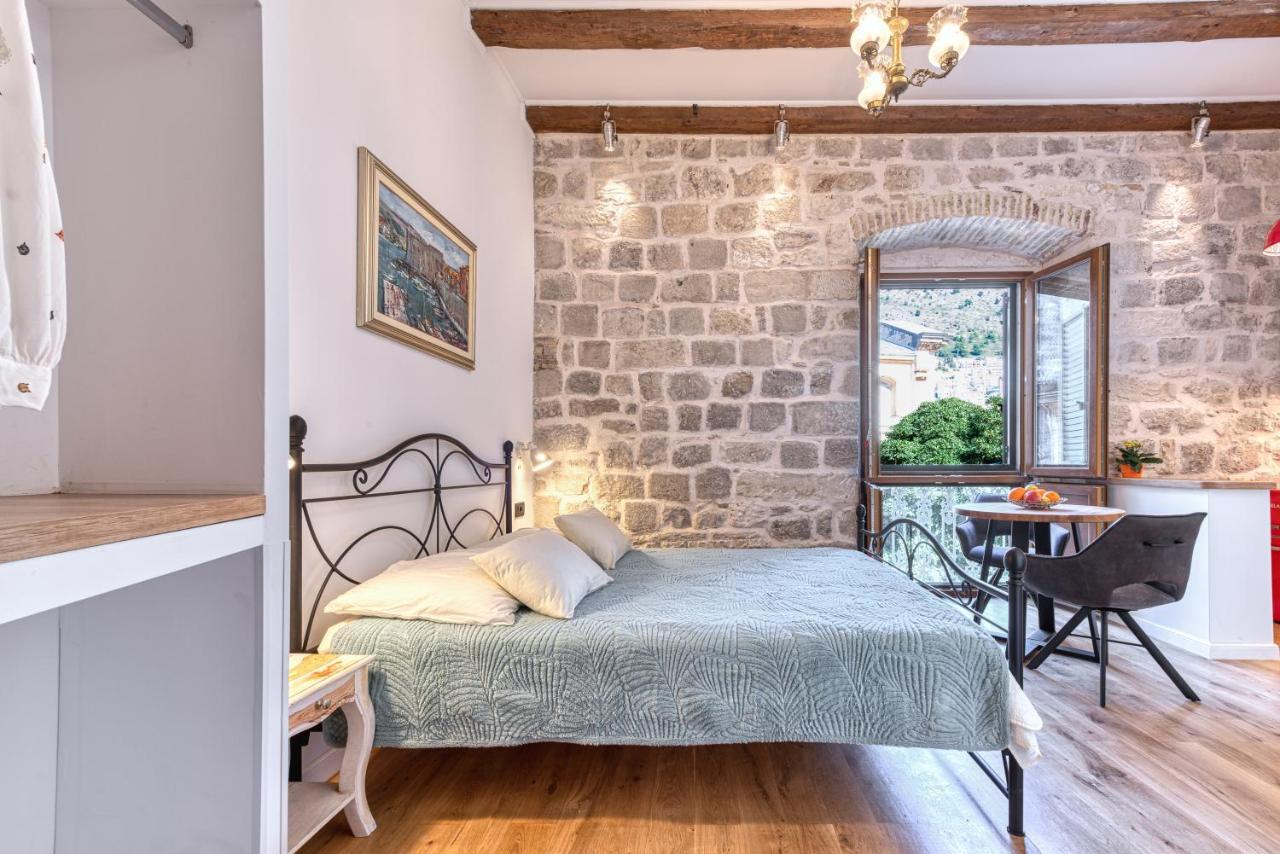 Apartment Laus Дубровник Екстериор снимка